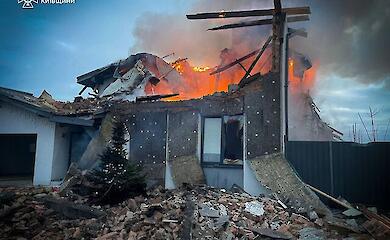 Путін не може змиритися з тим, що потрібно перестати вбивати - Зеленський про масований удар РФ