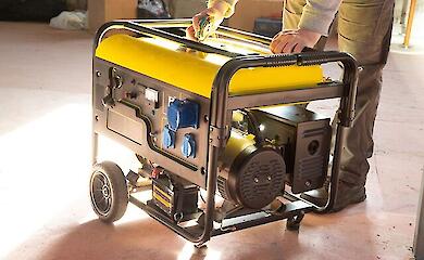 У Київській області через працюючий у підвалі генератор загинула людина 