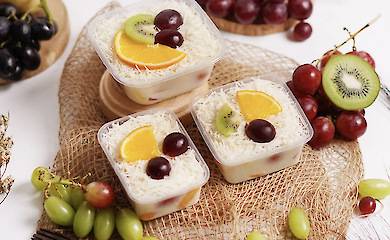 Новорічні закуски з ківі: п'ять цікавих рецептів