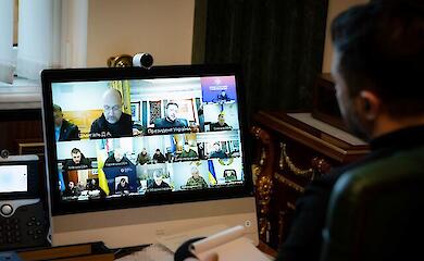 Зеленський доручив прискорити відновлення опалення в столиці 