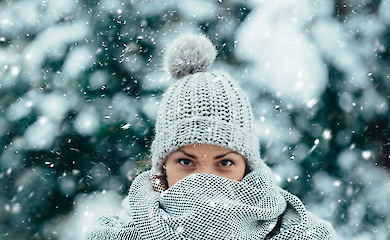 У МВС України попередили про ризики у спробах зігрітися в морози
