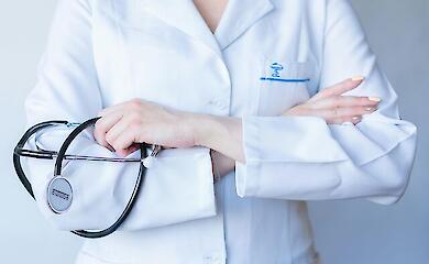 Українці почали отримувати запрошення на безкоштовний скринінг здоров'я, як оформити заявку