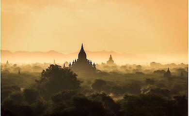 Маленька країна кинула виклик хунті М'янми