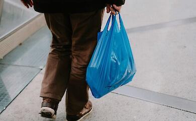 Стоимость продуктов напрямую зависит от затрат на электроэнергию, генераторы, отключения света и убытков скоропортящихся товаров &ndash; чего ожидать украинцам