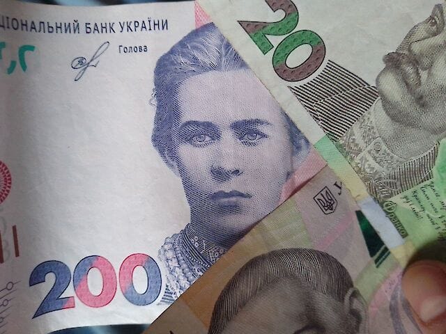 Тіньова економіка позбавляє бюджет понад 1 трлн грн — Гетманцев