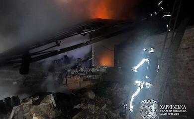 Рятувальники знайшли тіла двох однорічних хлопчиків і дворічної дівчинки на місці атаки РФ по житловому будинку на Харківщині