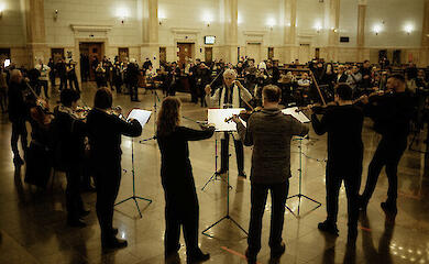 13 лютого 2026 року - перший концерт солідарності, диригує Герман Макаренко