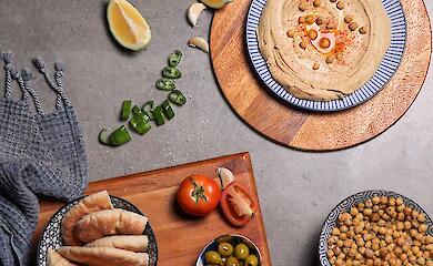 Для довгого життя чоловікам і жінкам підходять різні дієти - вчені