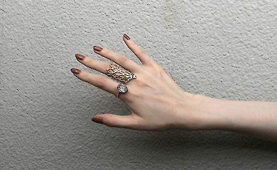 Вишукані зимові відтінки манікюру, які матимуть &laquo;дорогий&raquo; вигляд на ваших руках