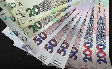 Мінсоцполітики завершує перерахування коштів за дитячими виплатами