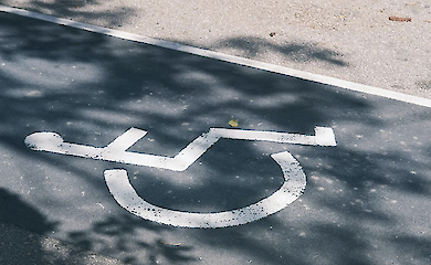 Медична евакуація до Європи: як організувати безпечне перевезення маломобільних громадян