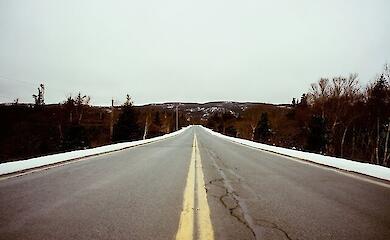 Зеленський анонсував ремонт доріг в Україні 