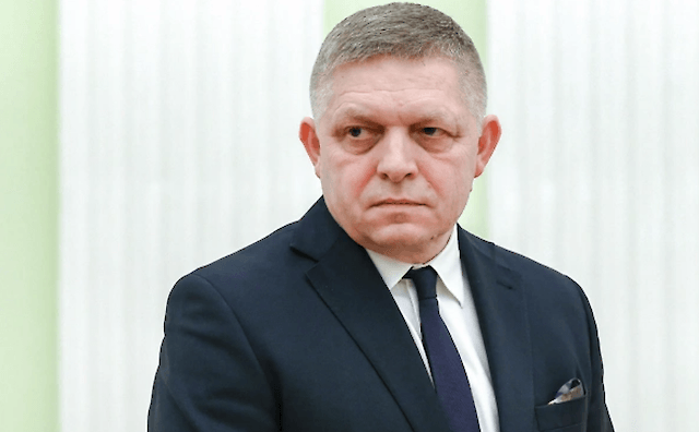Фіцо заявив, що може продовжити блокування кредиту ЄС для України слідом за Угорщиною
