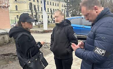 У Дніпрі затримали колишню військовослужбовицю за схему ухилення від мобілізації через ЛКК
