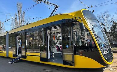 У столиці запускають нові трамваї: вони курсуватимуть між трьома районами