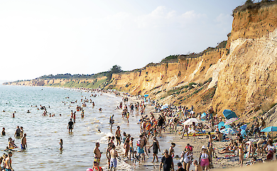 Чи чекати сильної спеки влітку 2026: пояснення Укргідрометцентру