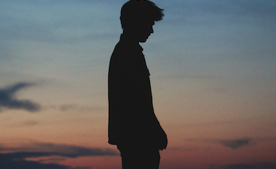 силует людини