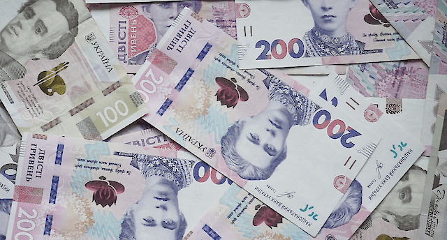 У Києві зарплати деяких фахівців суттєво зросли: хто отримує понад 70 000 грн на місяць