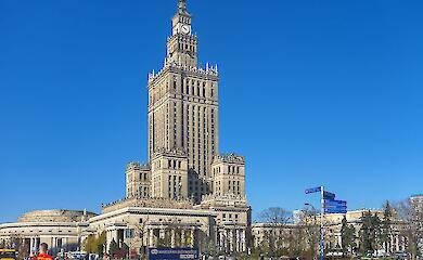 Что изменится для украинцев в Польше с 1 июля 2026 года: работа, выплаты и жилье