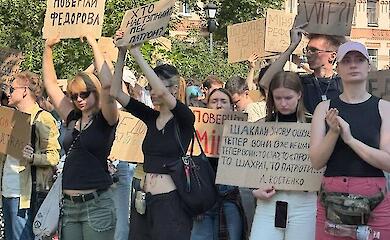 Кияни протестують проти зміни міністра оборони