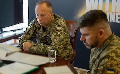 Генштаб опроверг информацию об увольнении Александра Сырского