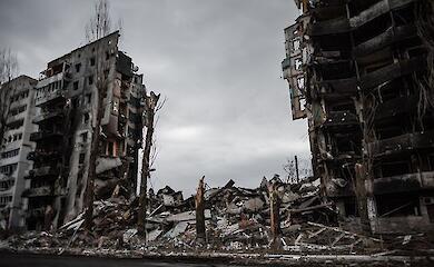 Зруйновані Росією будинки у Київській області