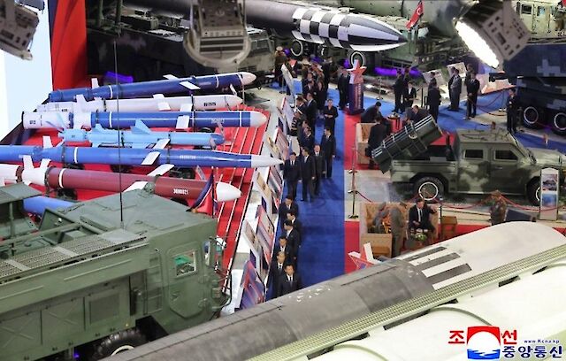 Росія отримала нову зброю з КНДР: які регіони України можуть опинитися під загрозою
