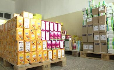 Сім'ям переселенців з немовлятами будуть безкоштовно видавати дитяче харчування