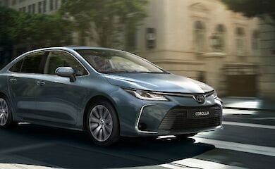 Сколько украинцу нужно зарплат, чтобы купить самый продаваемый в мире автомобиль