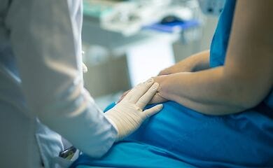 З квітня в Україні повинні запустити другий етап медреформи. Однак його можуть відкласти