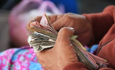 Платіжки за лютий будуть рекордно низькими