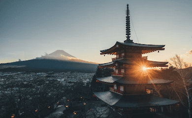 Турфірми отримають майже 5 мільярдів доларів