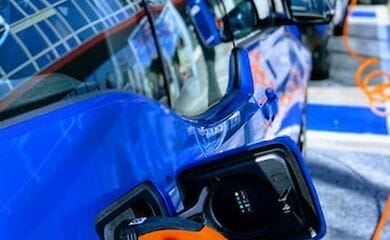 Попит на електромобілі в Україні зростає