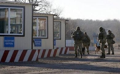РФ выдворила в ОРДЛО украинца с симптомами коронавируса