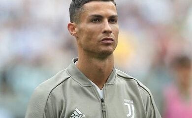 Кріштіану Роналду знаходиться на карантині в Португалії через коронавірус