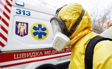 Режим ЧП в Украине введен в Черновицкой области и городе Радомышль 