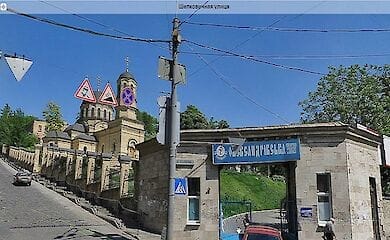 Александровскую больницу в Киеве начала охранять Нацгвардия