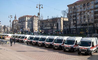 При киевской мэрии открыли волонтерский штаб на время карантина