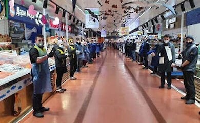 Минэкономики предлагает открыть продуктовые рынки