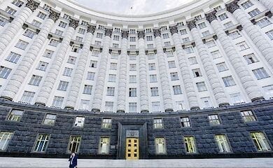 На время карантина за работниками, которые работают дистанционно, сохраняются должность, оплата труда и социальные гарантии