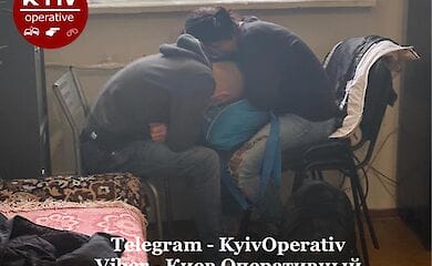 У центрі Києва напали на чоловіка