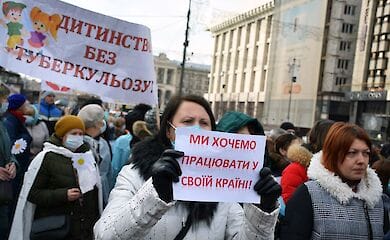 На тлі пандемії ряд медустанов можуть позбавити фінансування