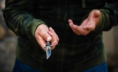 В Киеве осудили двух грабителей