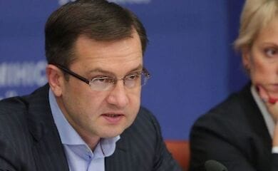 Хотел сменить руководителей налоговой и таможни. Уманский рассказал о своем увольнении