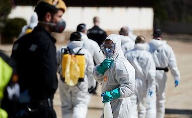 Спрос на нефть резко упала 