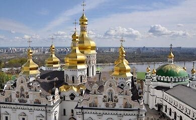 Лавра на карантине: все сдали анализы на коронавирус