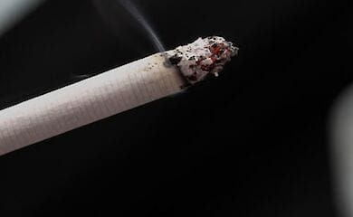 В Болгарии, как и во многих странах действуют ограничения пребывания в общественных местах